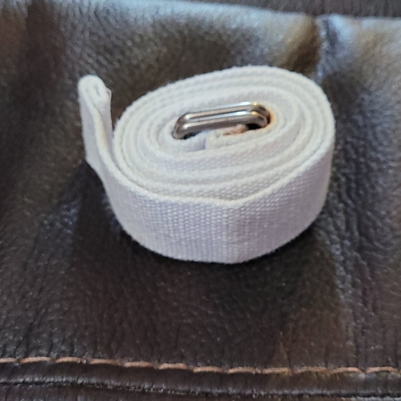 Belt - Picture 2 of 3